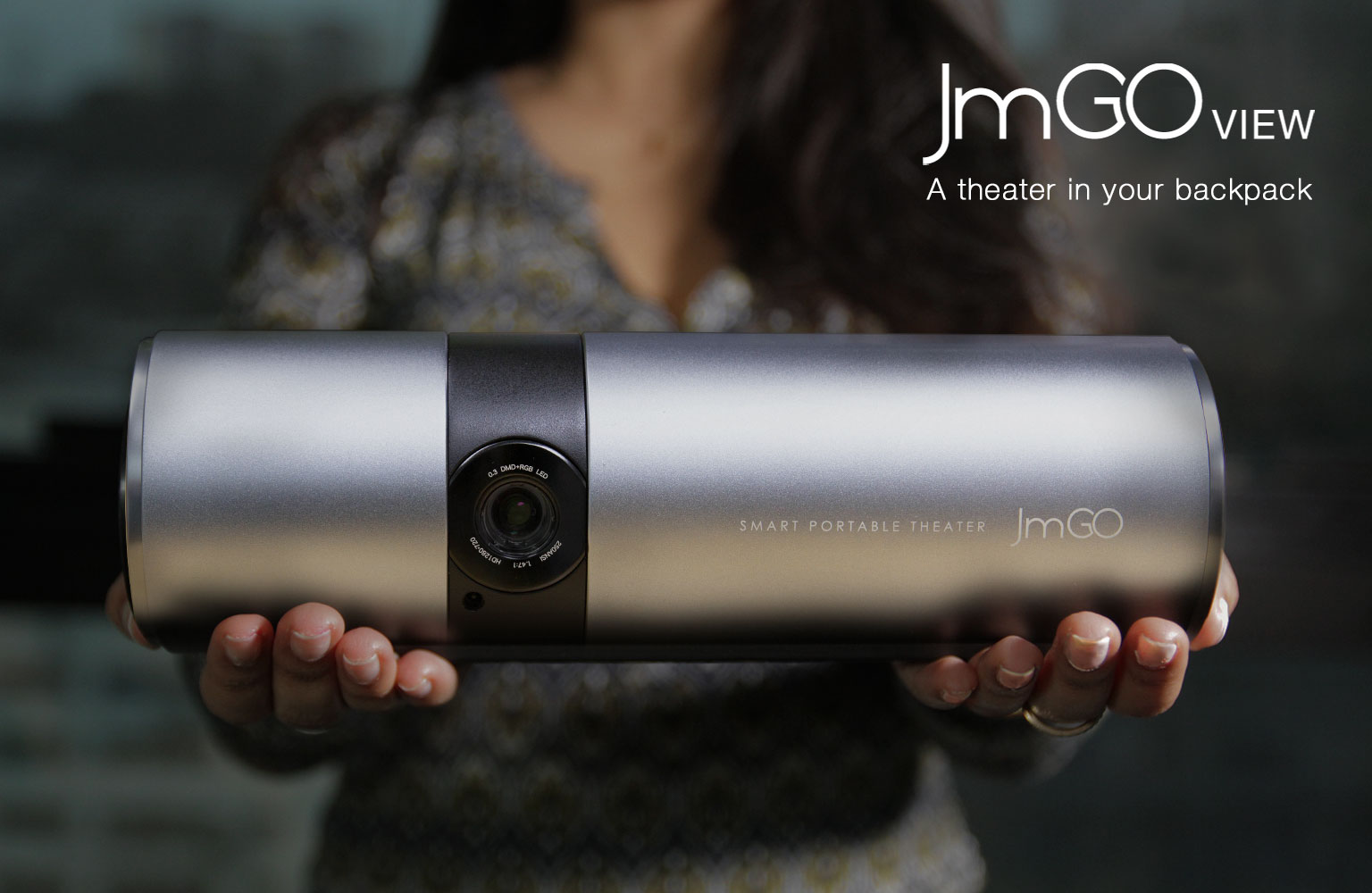 JmGO smart projector home theater