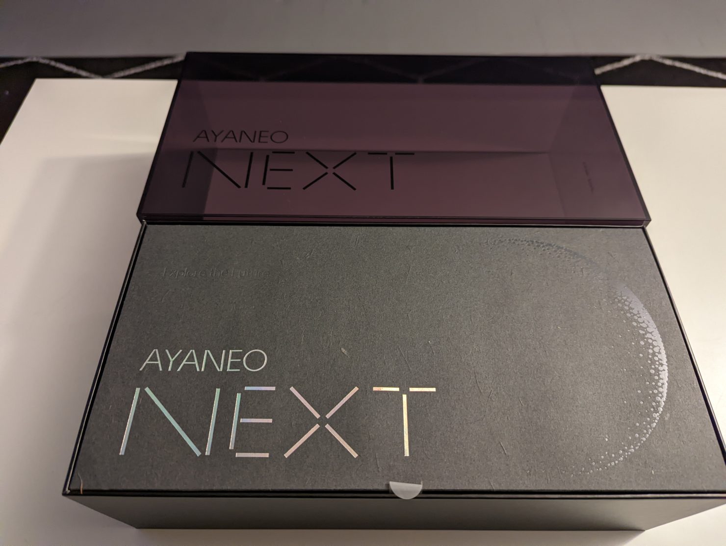 The first step in unboxing AYANEO NEXT